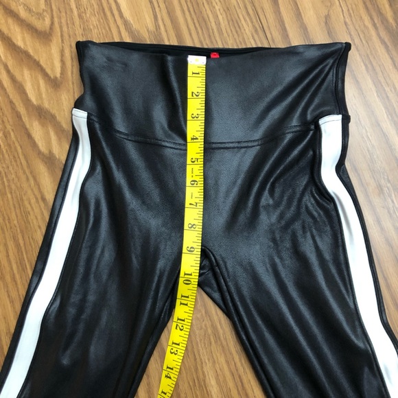 🦄SOLD🦄 SPANX® Faux-Leather Stripe Leggings - Picture 9 of 12